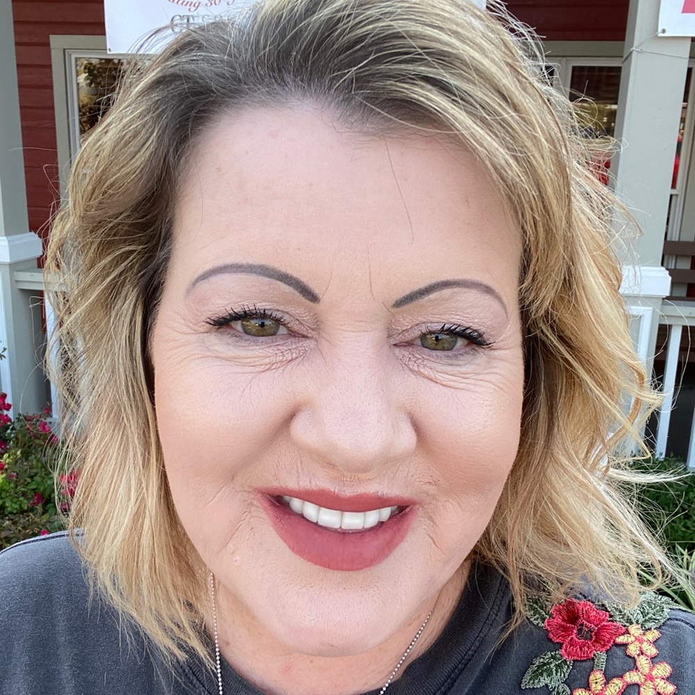 Meet your Posher, Wendy